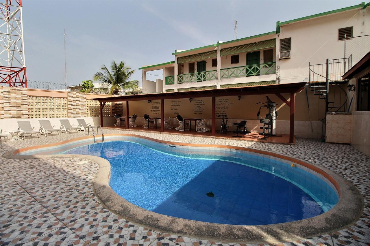 Hotel Garant & Suites Boca Chica Exterior foto